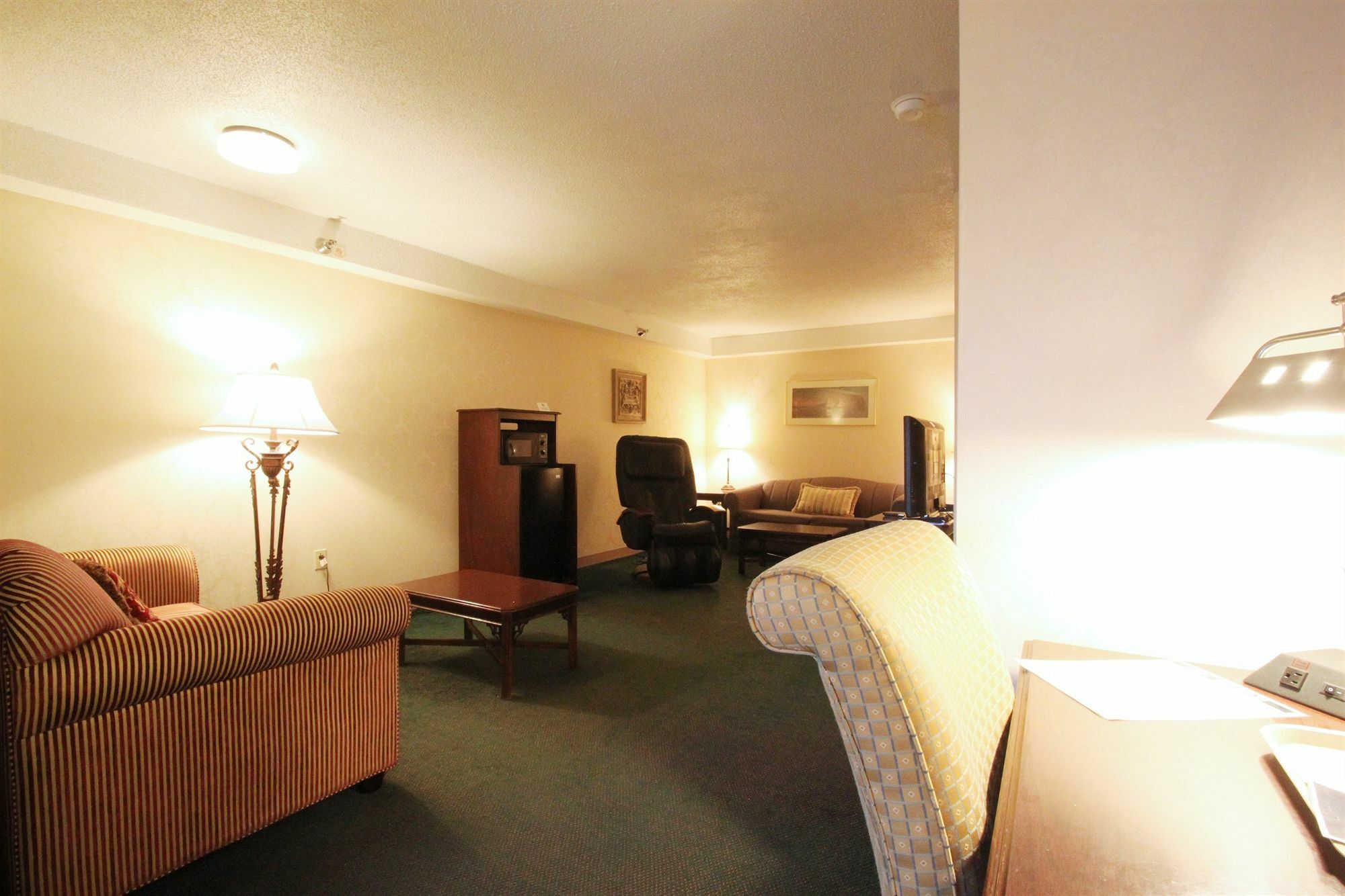Black Bear Inn, Ascend Hotel Collection Orono Exterior photo